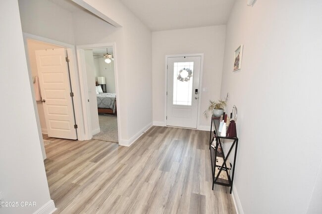 Building Photo - 4858 Sweetspire Dr