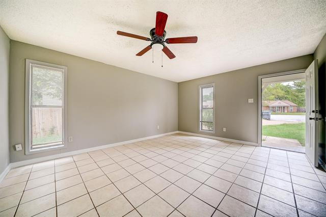 Building Photo - Raleigh 3BR with appliances included — move in without the shopping list