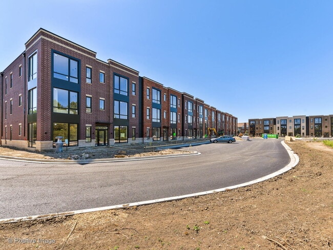 Building Photo - 288 Stonington Dr