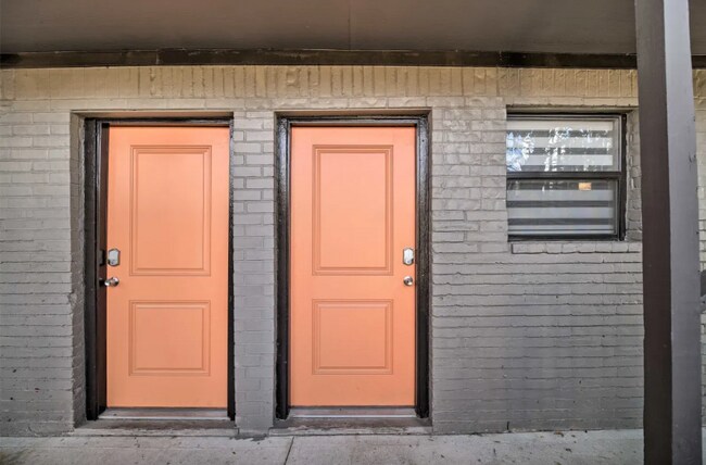 Building Photo - 2211 Blodgett St