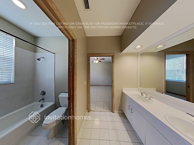 Building Photo - 18101 SW 83rd Ct