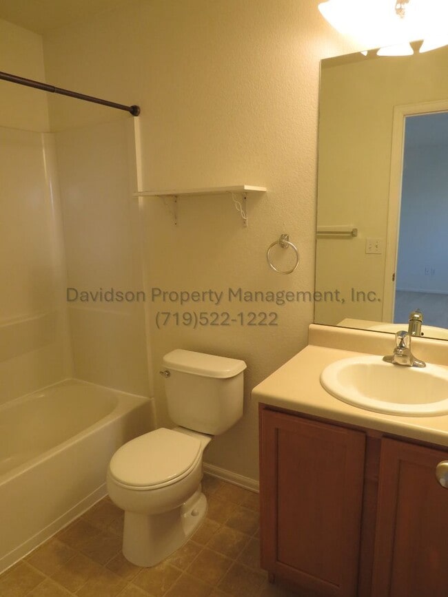Building Photo - Charming 3 Bedroom House in Stetson Hills