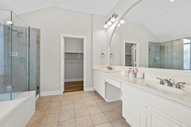 Building Photo - 3310 Lake Canyon Ct
