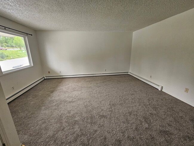 Building Photo - 1710 Muldoon Cir