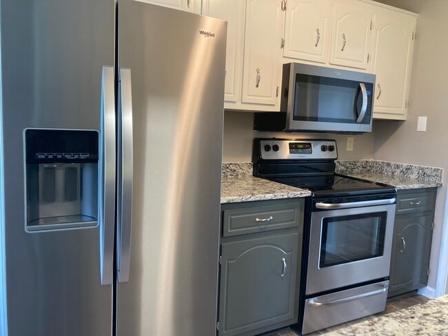 Building Photo - 1238 Marla Dr