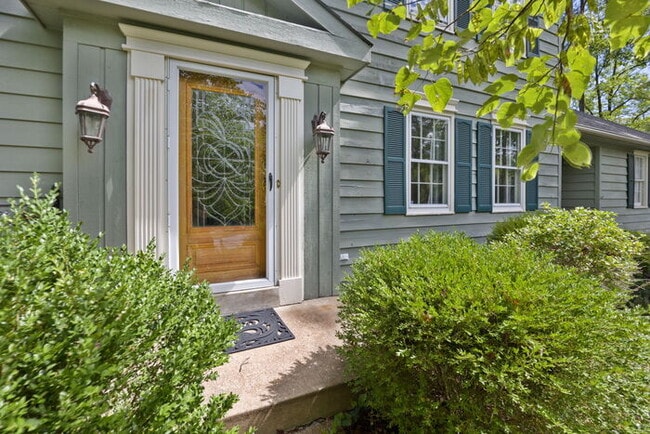 Building Photo - 12819 Huntercreek Rd