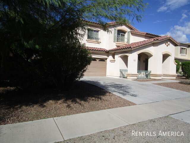 Building Photo - Desirable Rovey Farm Estates in Glendale l...