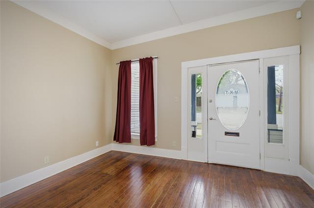 Building Photo - 108 N Eddy Ave