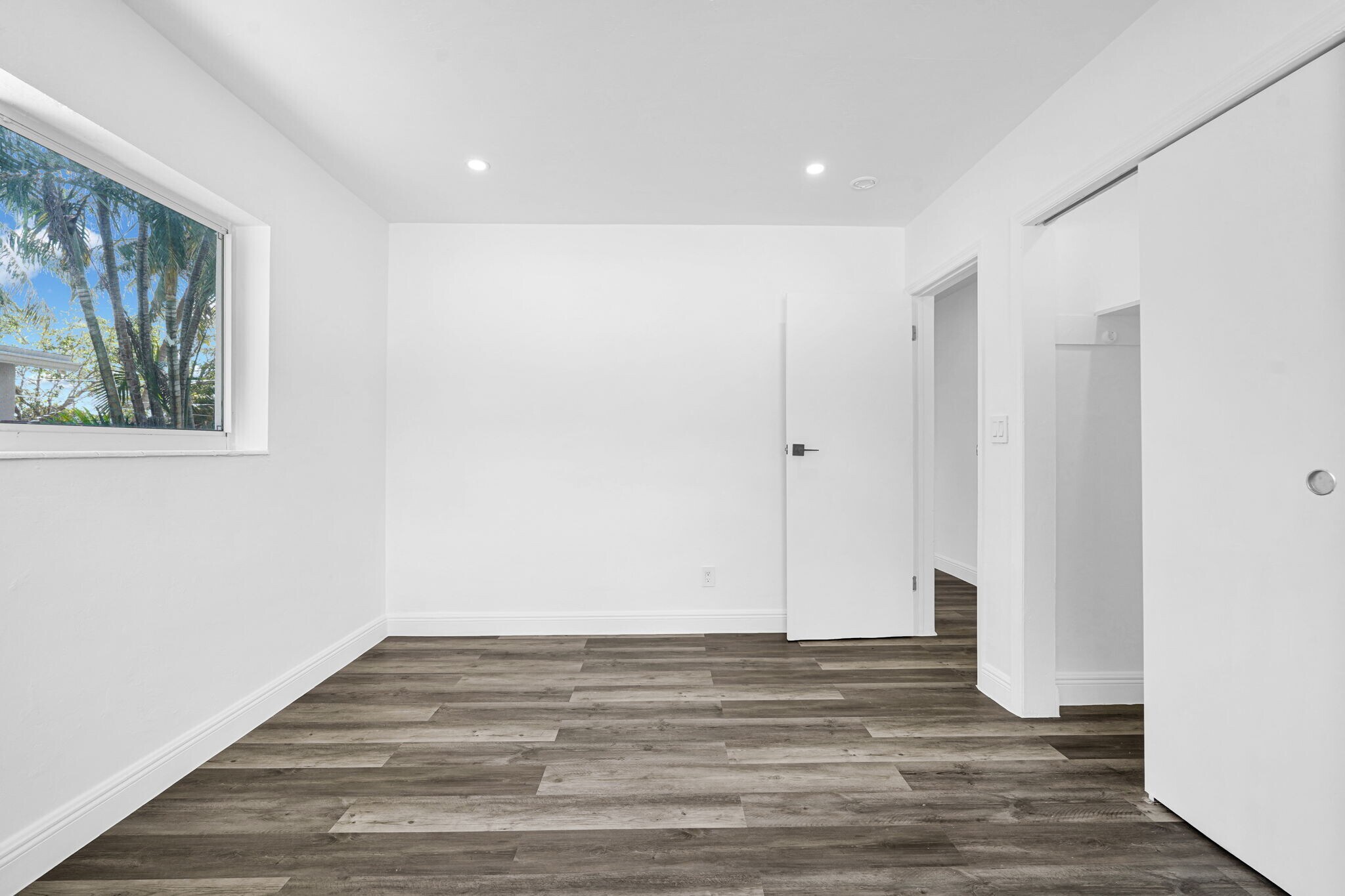 Building Photo - 2212 Roosevelt St