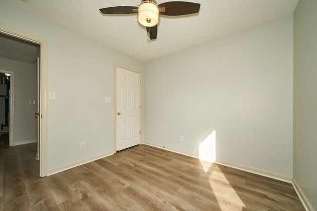 Building Photo - Brownsburg Schools and a Fenced Backyard!!