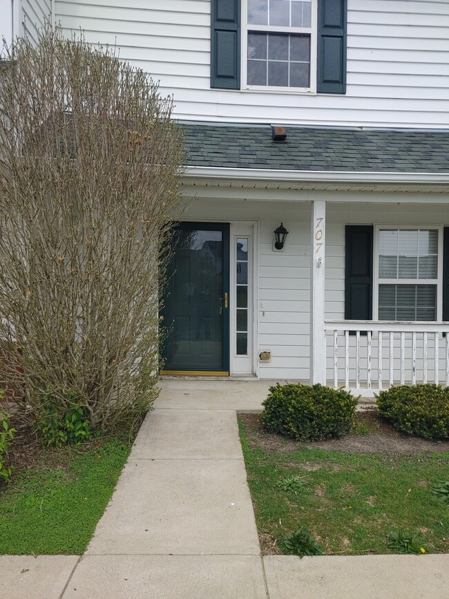 The Village of Scioto Meadows 707 Pondview Dr Grove City OH 43123