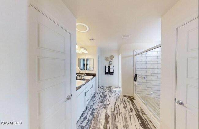Building Photo - 5152 E Desert Forest Trail