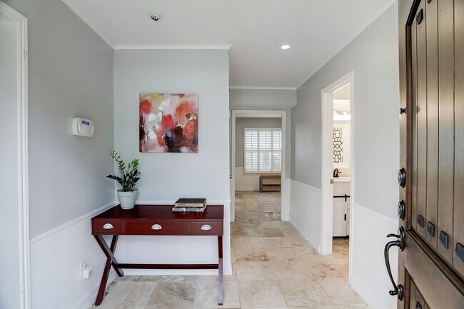 Building Photo - 12523 Briar Forest Dr