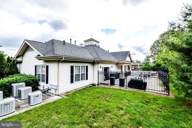 Building Photo - 2007 Connor Ct