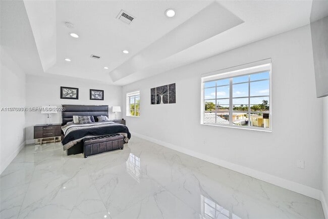 Building Photo - 3436 SW 88th Pl