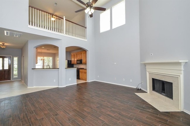 Building Photo - 21323 Grand Hollow Ln