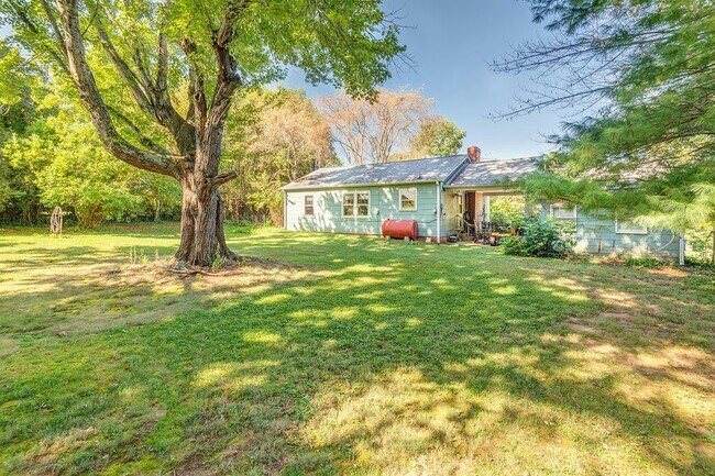 Building Photo - 26 Grandview Pl