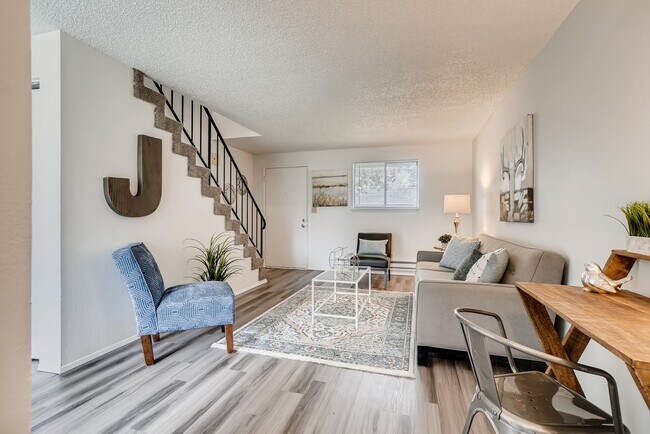 Building Photo - Private 2BR Standalone Home | Spacious 895 Sq Ft Living in Auburn