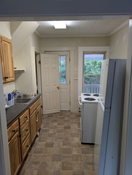 Kitchen and Backdoor - 353 N State St