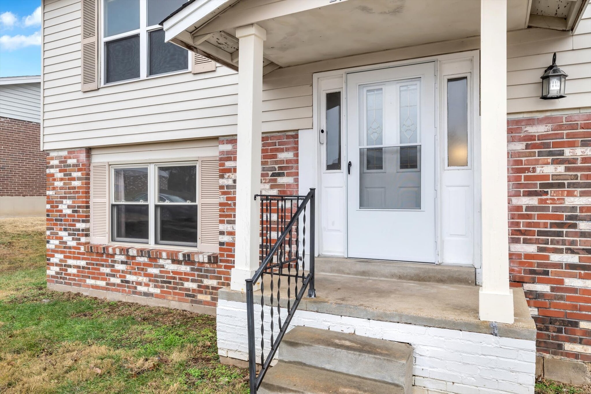 Building Photo - 2534 Millvalley Dr