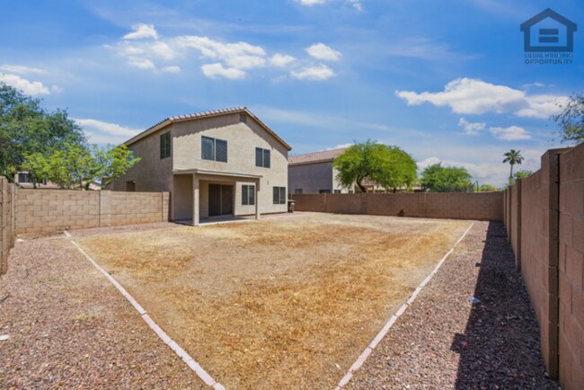 Building Photo - 4Bed + OFFICE + LOFT in Peoria! Ready for Immediate Move-In! -- FULLY REMODELED!