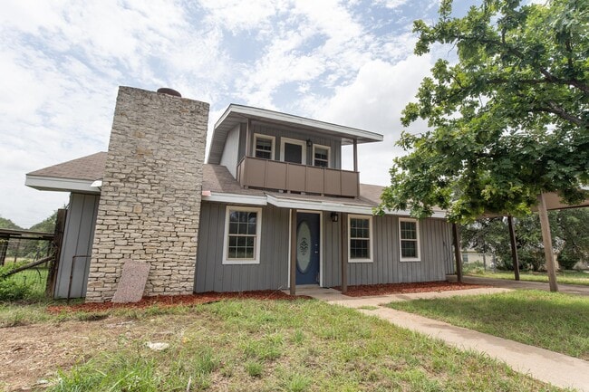Building Photo - 121 W Stonecastle Dr