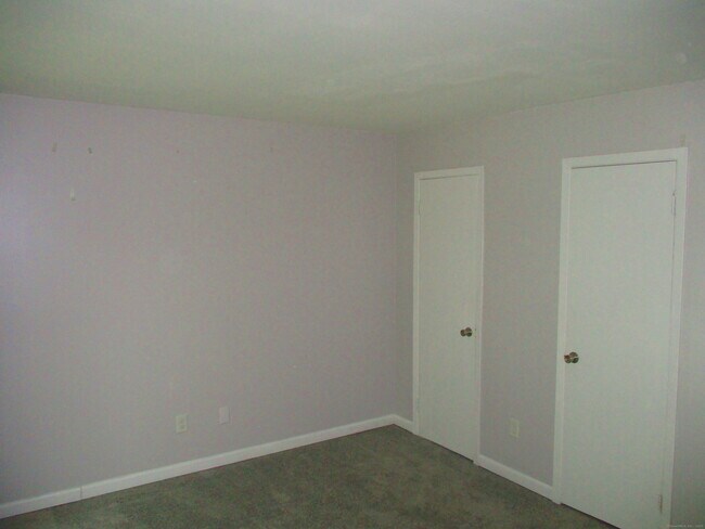 Building Photo - 29 Van Buren Ave