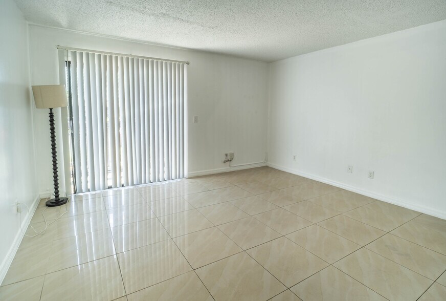 Building Photo - 277 Hermitage Hill Way