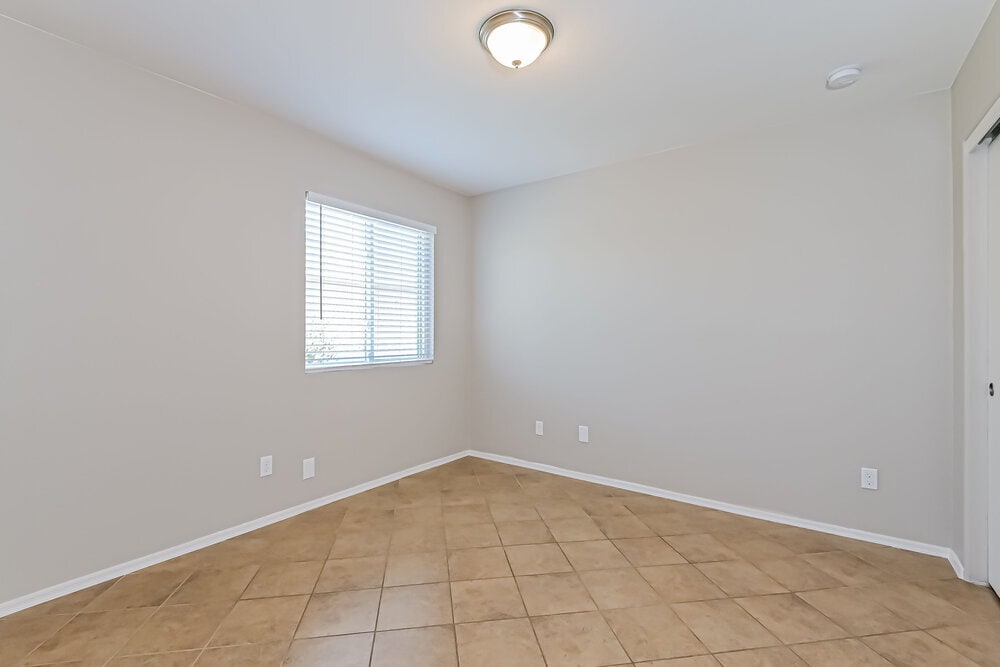 Building Photo - 3535 S Harrison Shadow Way