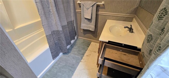 Building Photo - 315 Laurens St