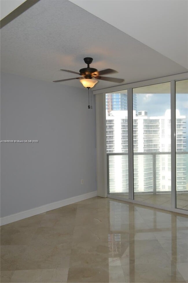 Building Photo - 16699 Collins Ave