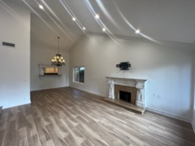 Building Photo - 15155 Sherman Way