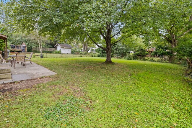 Building Photo - Convenient, Spacious and Affordable 4BR ho...