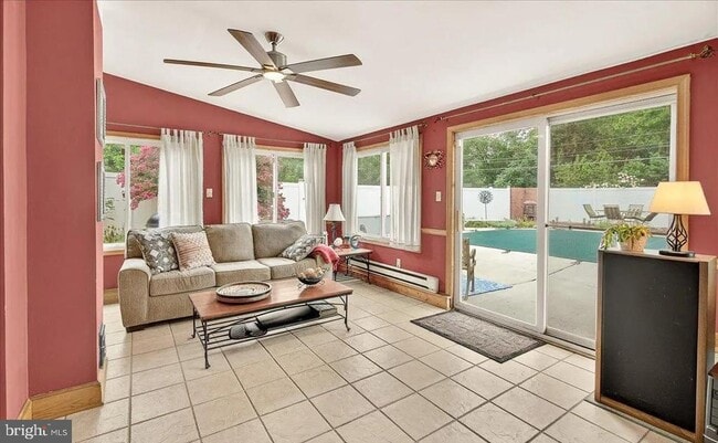 Building Photo - 7203 Peekskill Dr