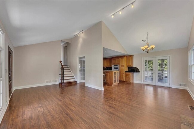 Building Photo - 2460 Sims Dr NE