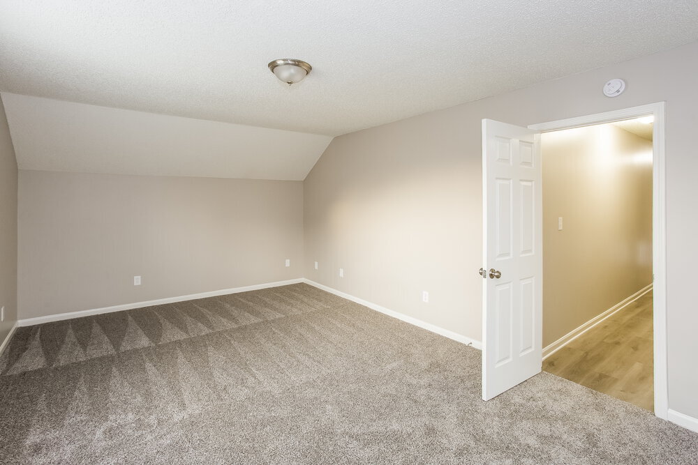 Building Photo - 1938 Olsen Ln