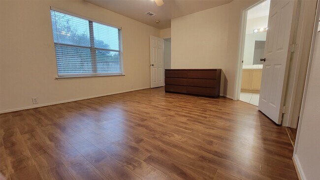 Building Photo - 4831 Dark Canyon Ct