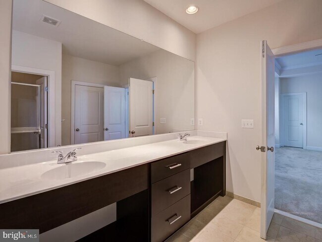 Building Photo - 20447 Codman Dr