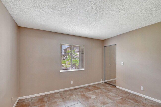 Building Photo - 3531 Tall Pine Way