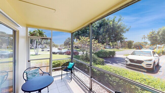 Building Photo - 5540 Tamberlane Cir