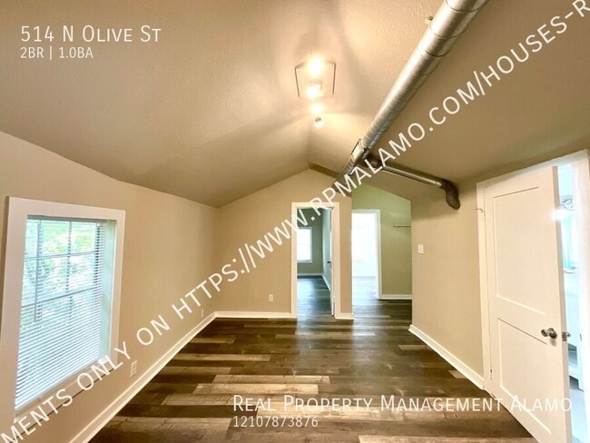 Building Photo - 514 N Olive St