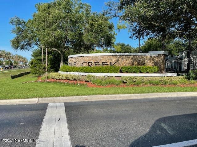 Building Photo - 13475 Stone Pond Dr