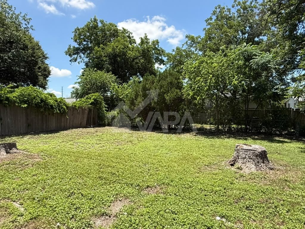 Building Photo - 5014 Galahad Dr