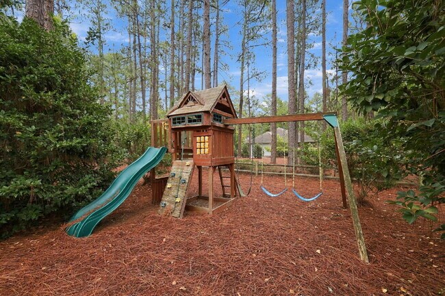 Building Photo - 51 McMichael Dr
