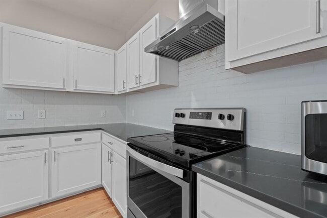 Building Photo - 1603 Willow St