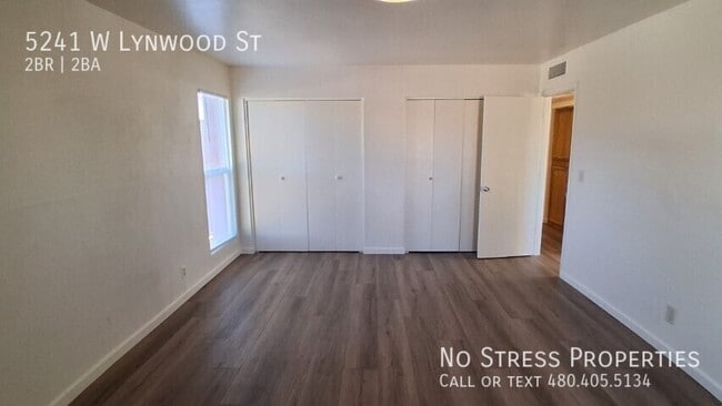 Building Photo - 5241 W Lynwood St