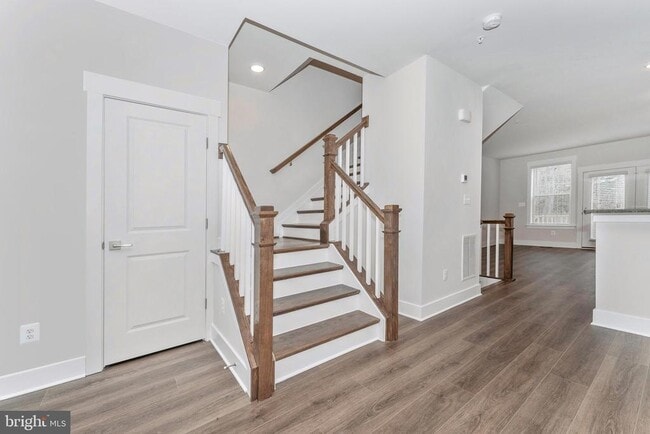 Building Photo - 2911 Osprey Way