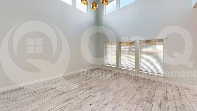 Building Photo - 6231 Lumley Rd