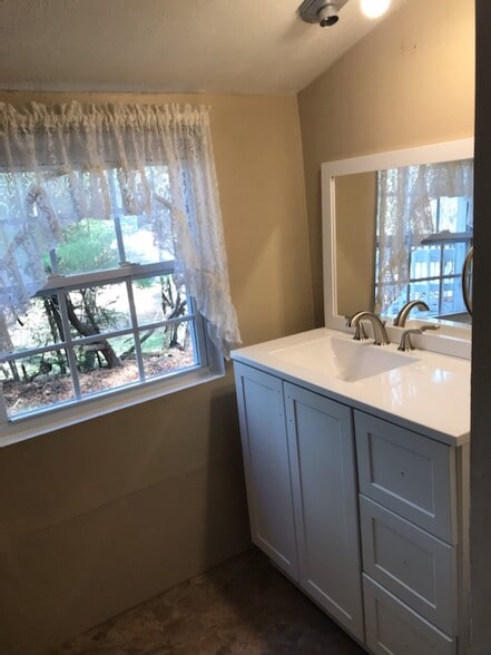 Bathroom - 81 Conservative Ln