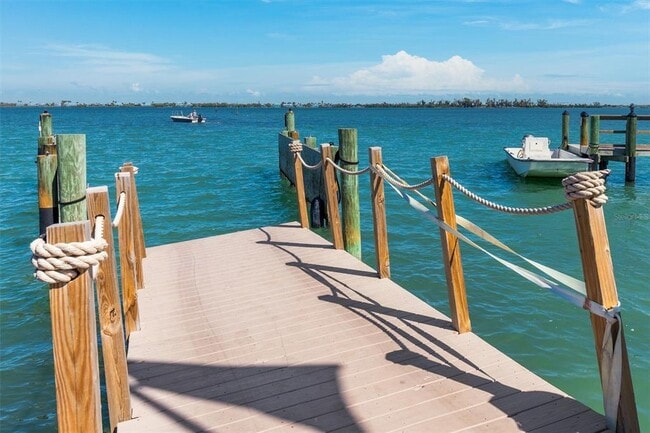Building Photo - 9400 LITTLE GASPARILLA Is